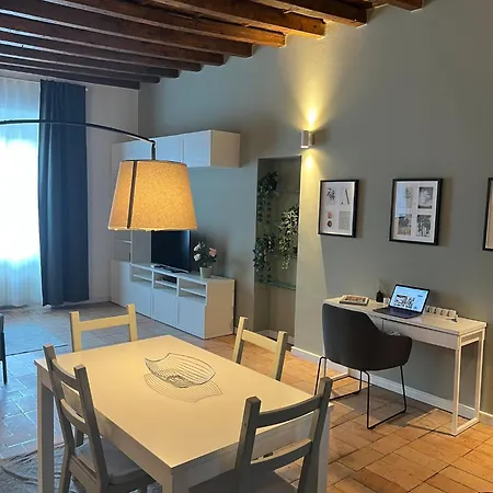Navigli Darsena - Luxury With Balcony Apartment *